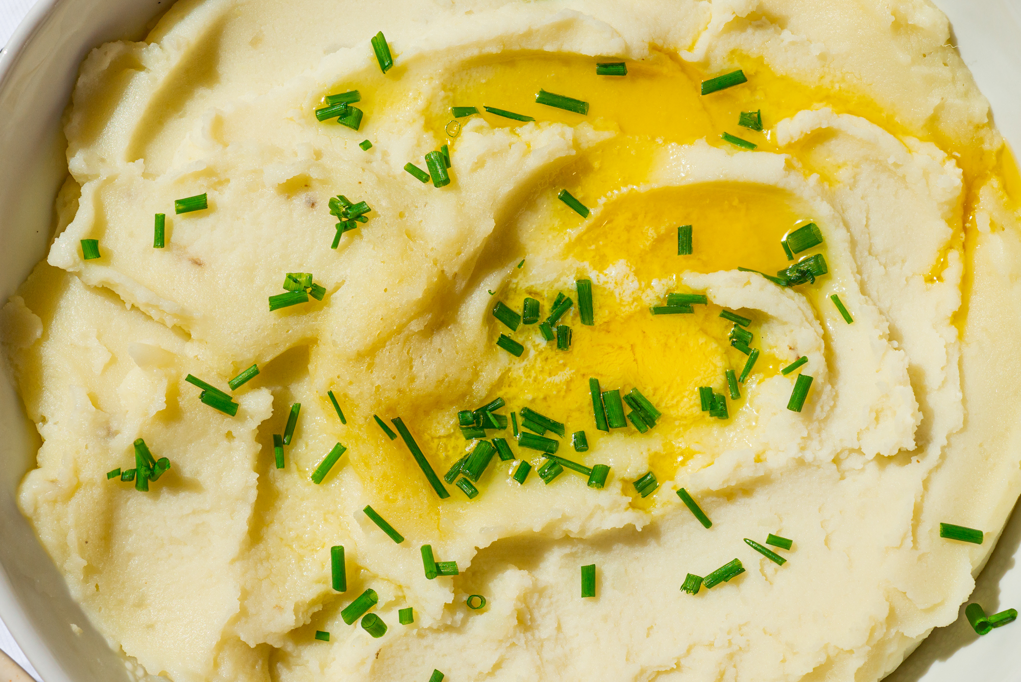 buttery mashed potatoes with chives